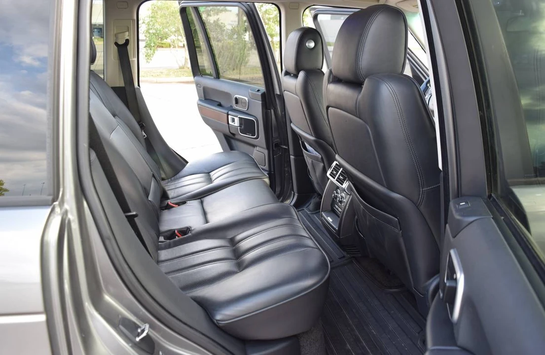 2011 Land Rover Range Rover L322 - Image 12 of 18