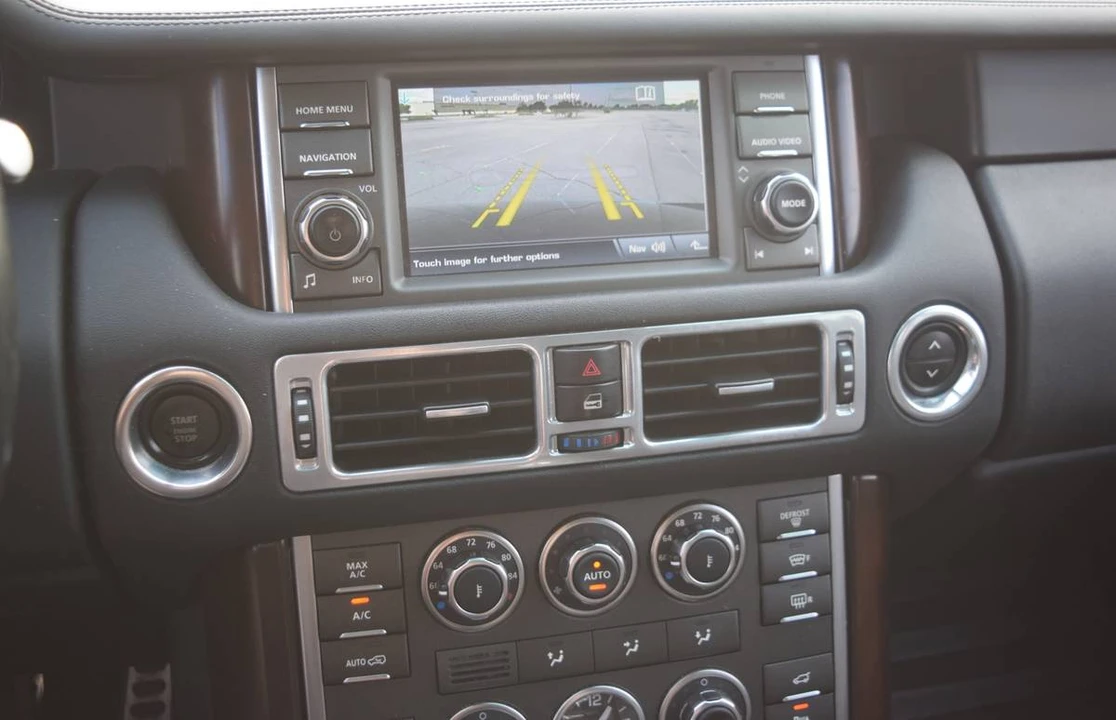 2011 Land Rover Range Rover L322 - Image 18 of 18