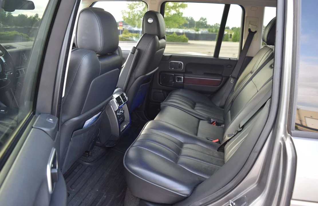 2011 Land Rover Range Rover L322 - Image 10 of 18