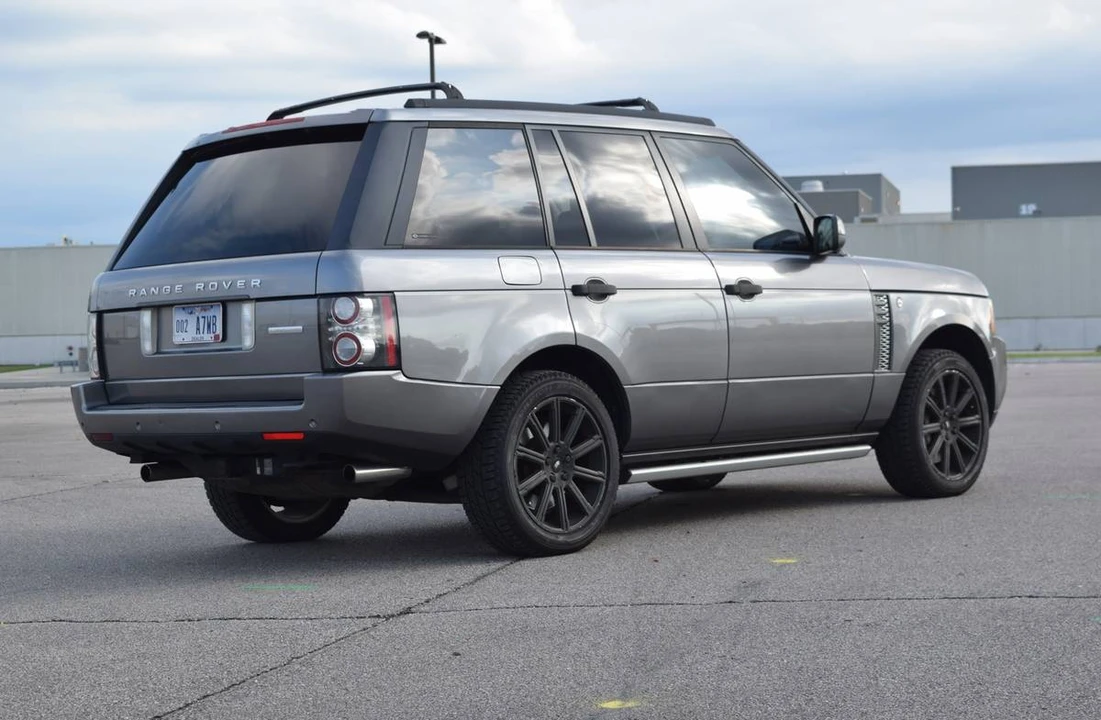 2011 Land Rover Range Rover L322 - Image 5 of 18