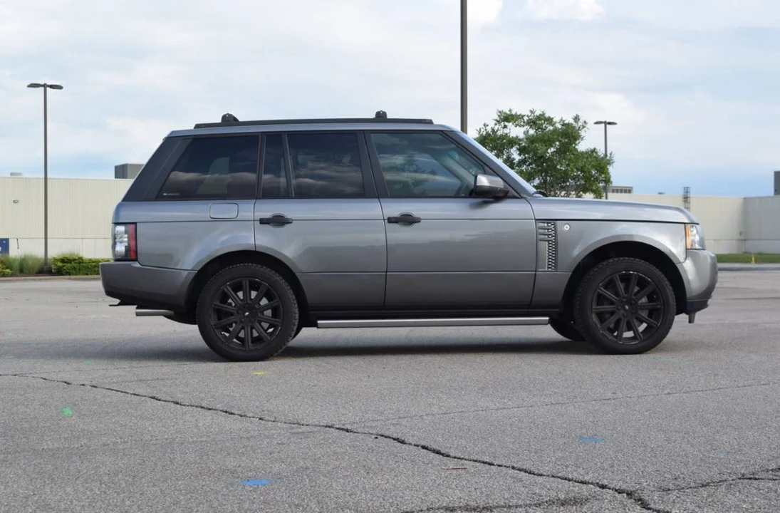 2011 Land Rover Range Rover L322 - Image 6 of 18