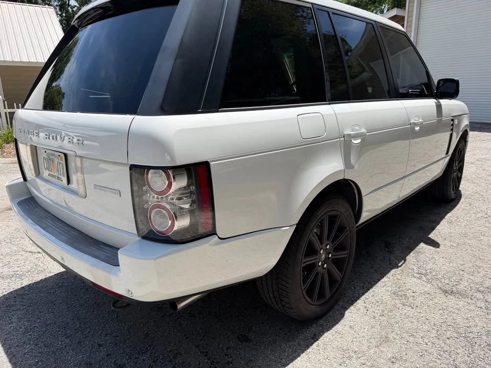 2011 Land Rover Range Rover L322 - Image 2 of 18