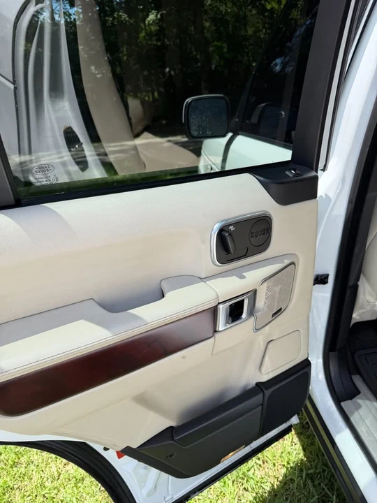 2011 Land Rover Range Rover L322 - Image 4 of 18