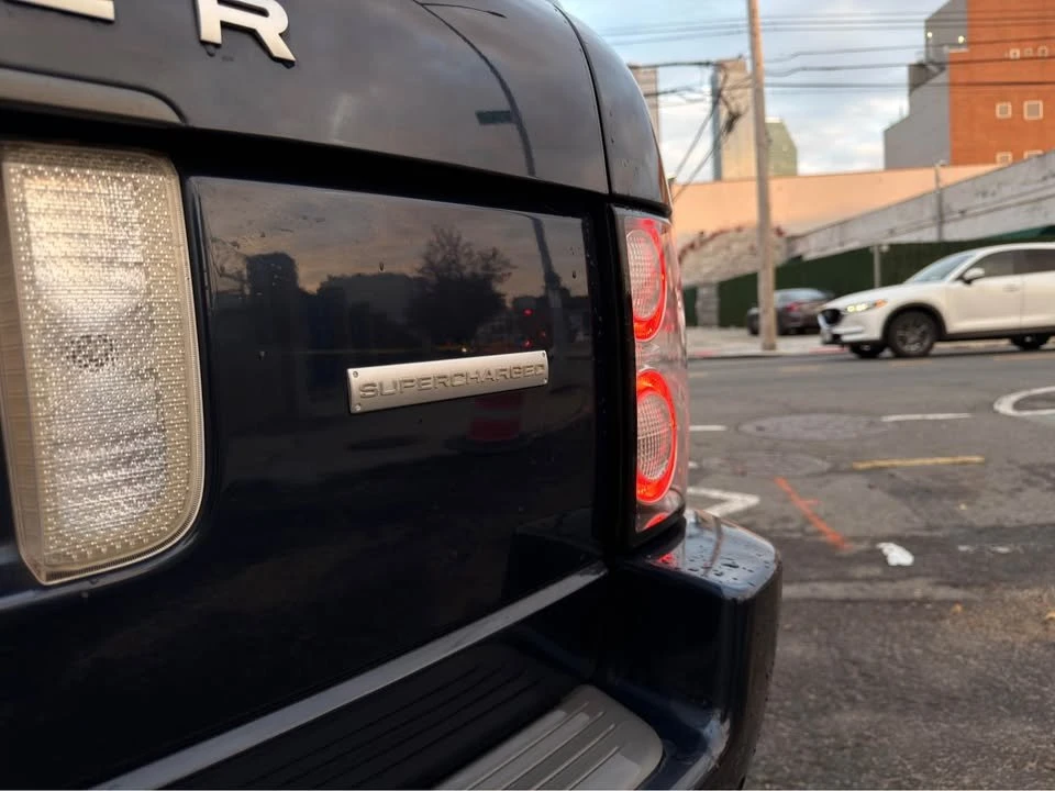 2011 Land Rover Range Rover L322 - Image 7 of 13