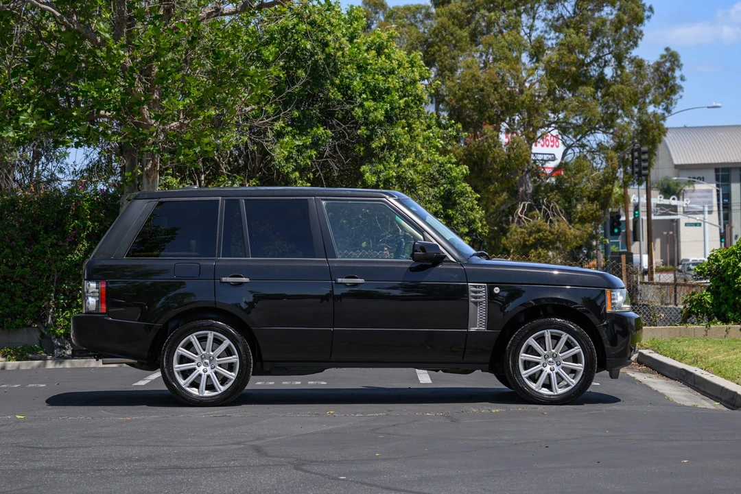 2011 Land Rover Range Rover L322 - Image 15 of 31