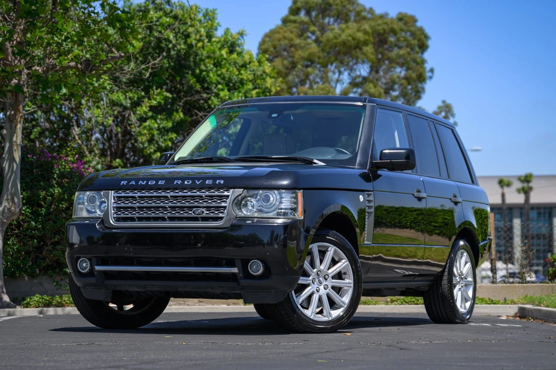 2011 Land Rover Range Rover L322 - Image 3 of 31