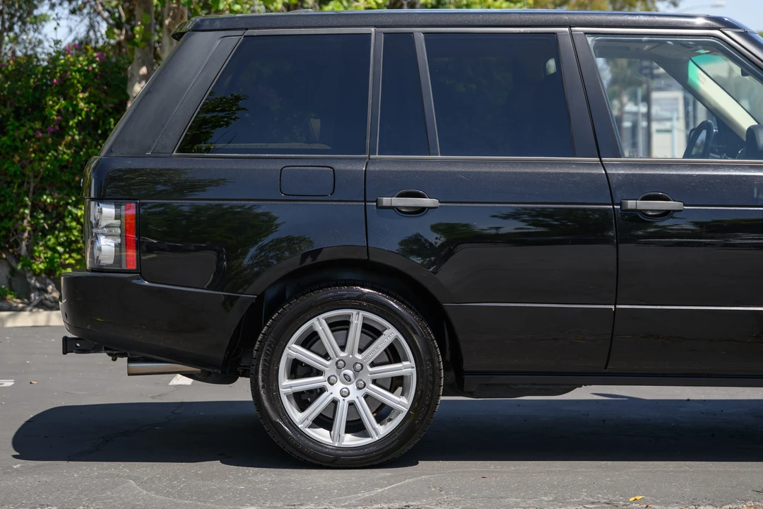 2011 Land Rover Range Rover L322 - Image 28 of 31