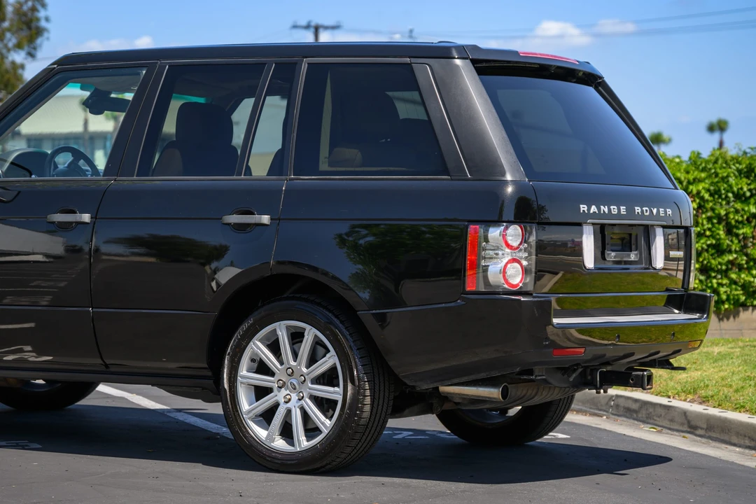 2011 Land Rover Range Rover L322 - Image 26 of 31