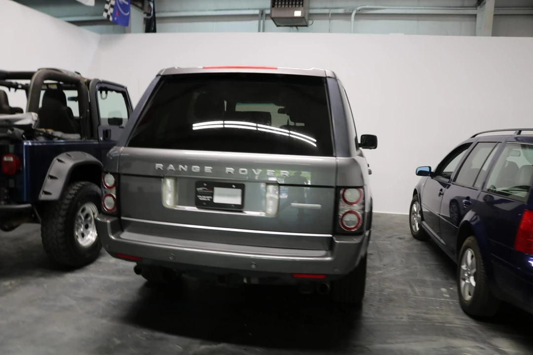 2011 Land Rover Range Rover L322 - Image 16 of 31