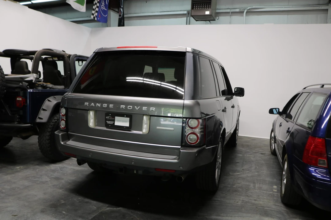 2011 Land Rover Range Rover L322 - Image 17 of 31