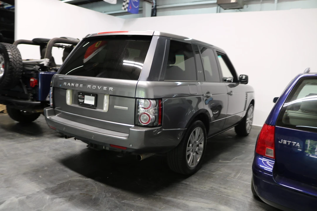 2011 Land Rover Range Rover L322 - Image 19 of 31