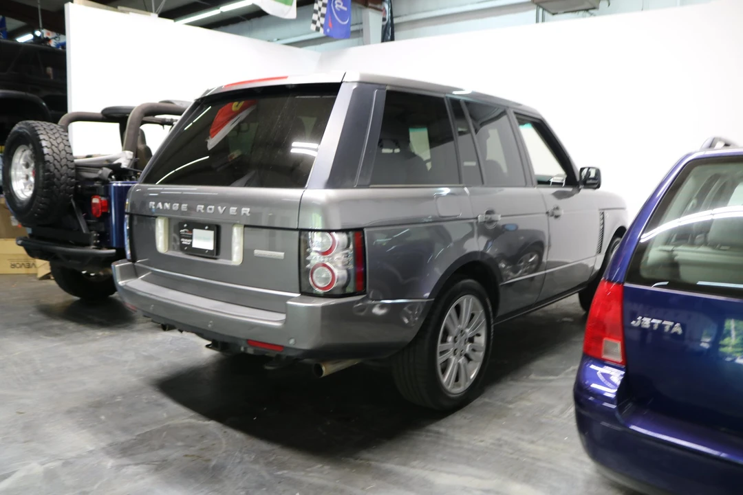 2011 Land Rover Range Rover L322 - Image 20 of 31