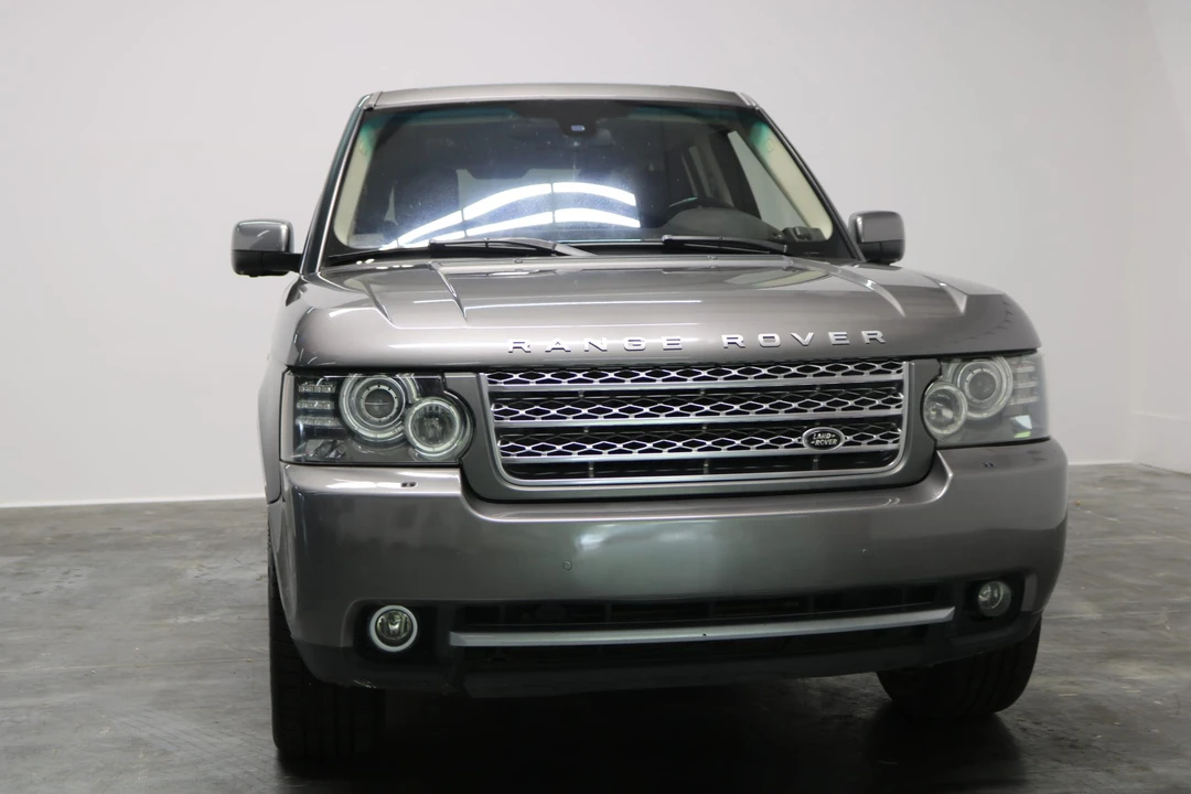 2011 Land Rover Range Rover L322 - Image 7 of 31