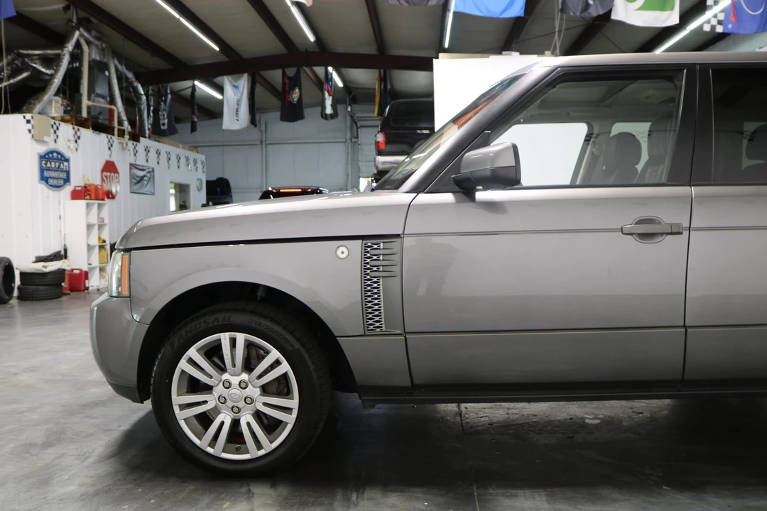 2011 Land Rover Range Rover L322 - Image 29 of 31