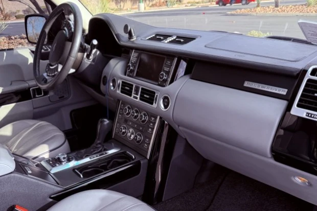 2011 Land Rover Range Rover L322 - Image 5 of 8
