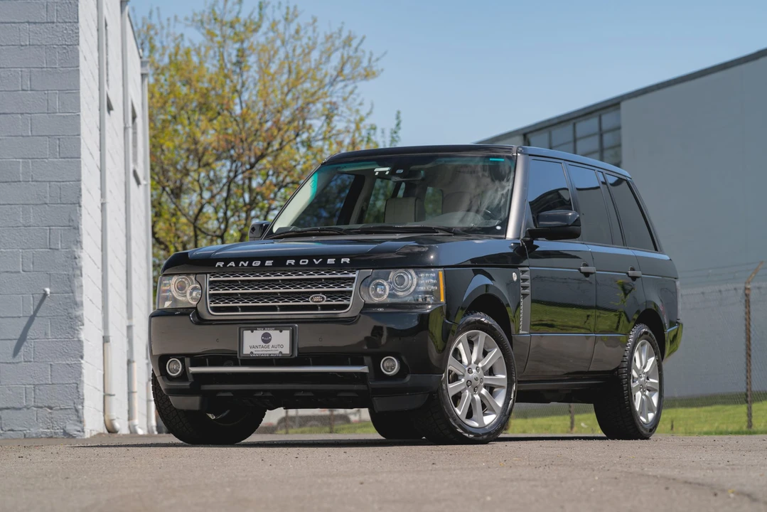 2011 Land Rover Range Rover L322 - Image 2 of 31