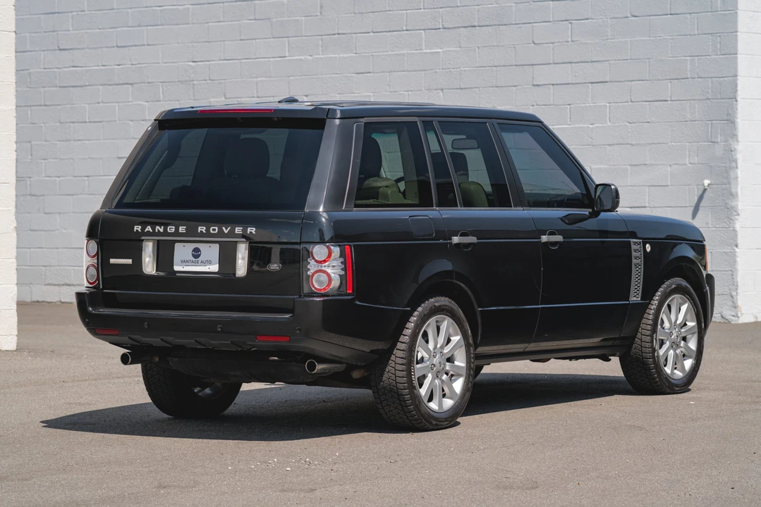 2011 Land Rover Range Rover L322 - Image 11 of 31