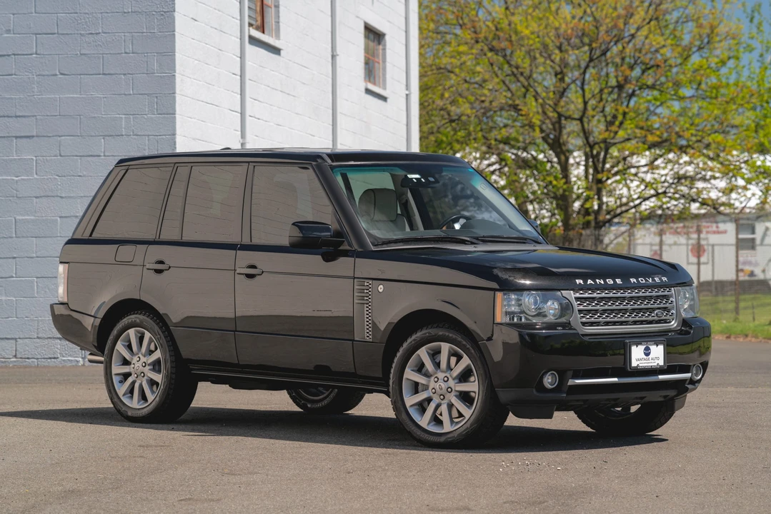 2011 Land Rover Range Rover L322 - Image 17 of 31
