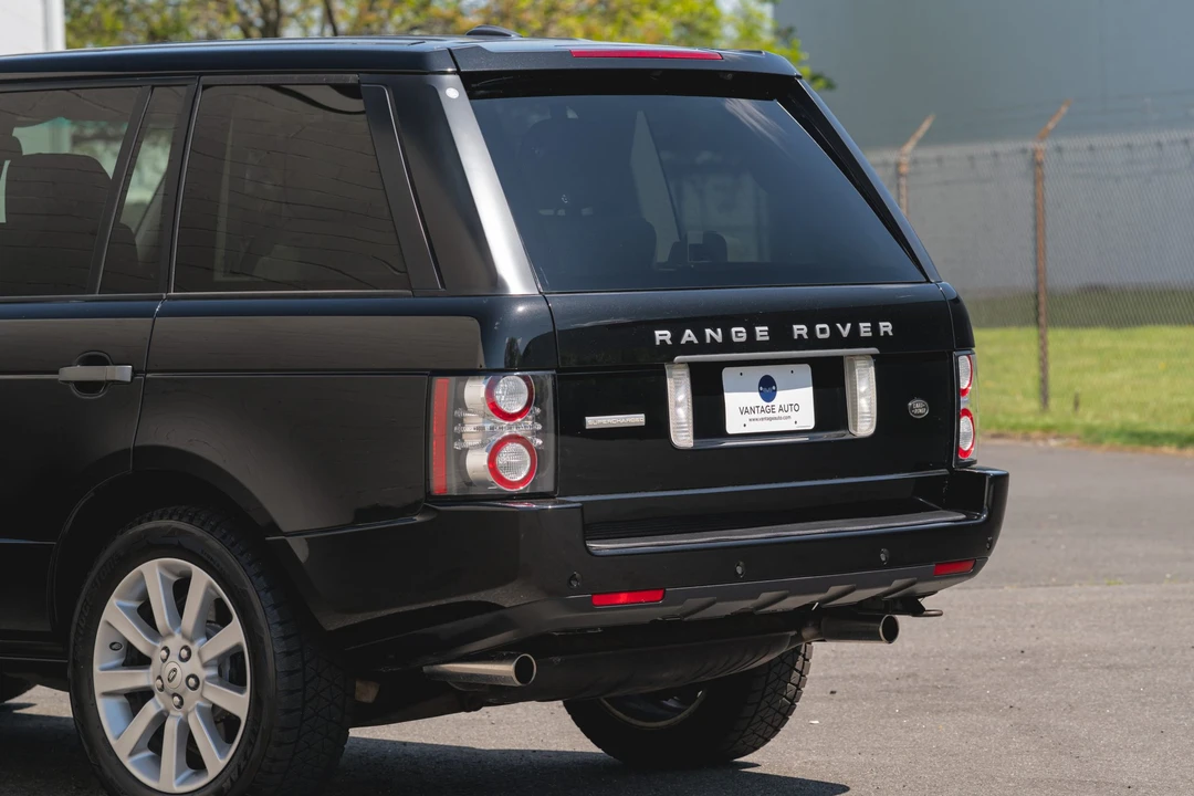 2011 Land Rover Range Rover L322 - Image 24 of 31