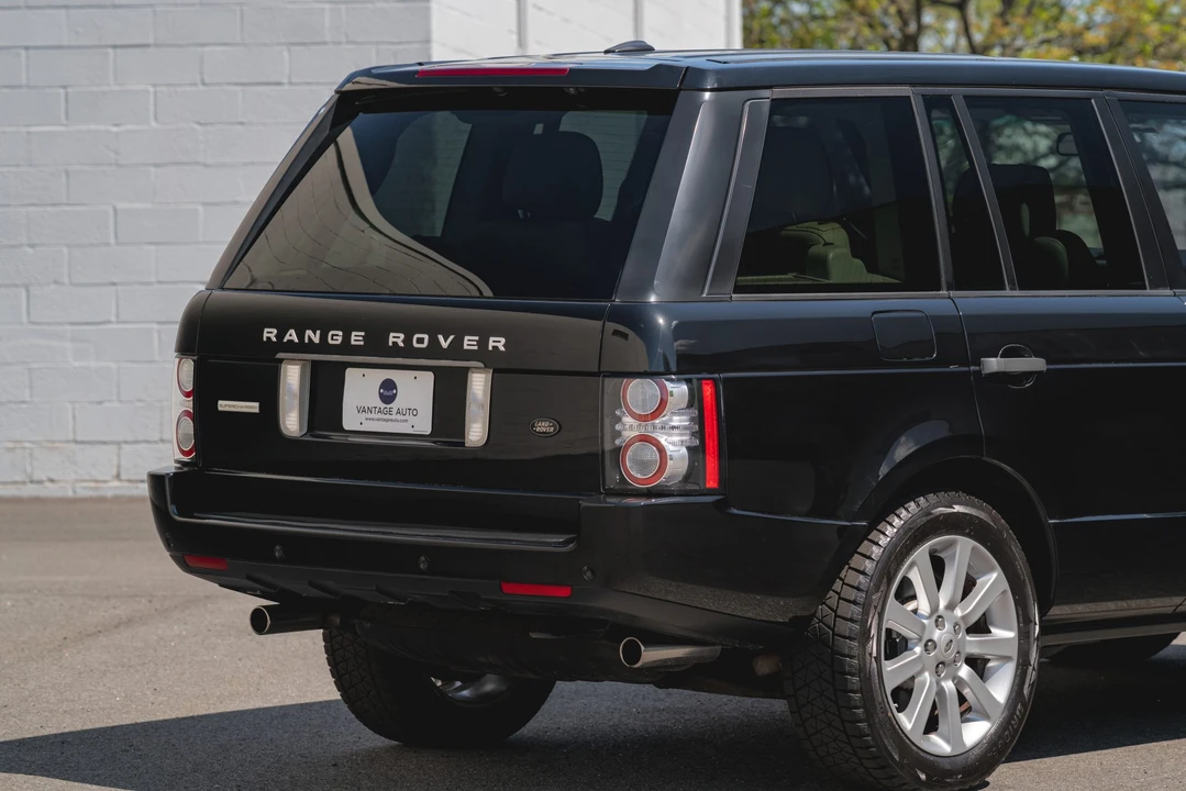 2011 Land Rover Range Rover L322 - Image 25 of 31