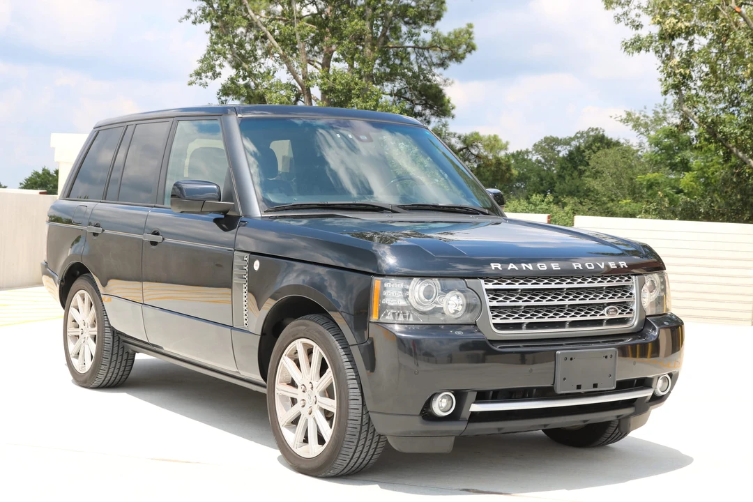 2011 Land Rover Range Rover L322 - Image 3 of 31