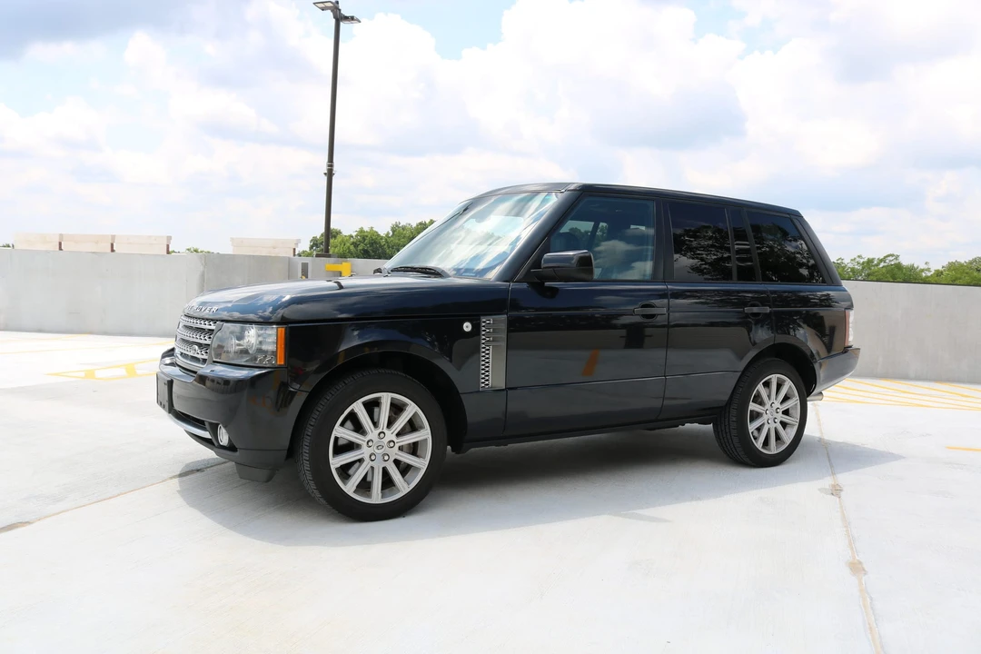 2011 Land Rover Range Rover L322 - Image 16 of 31