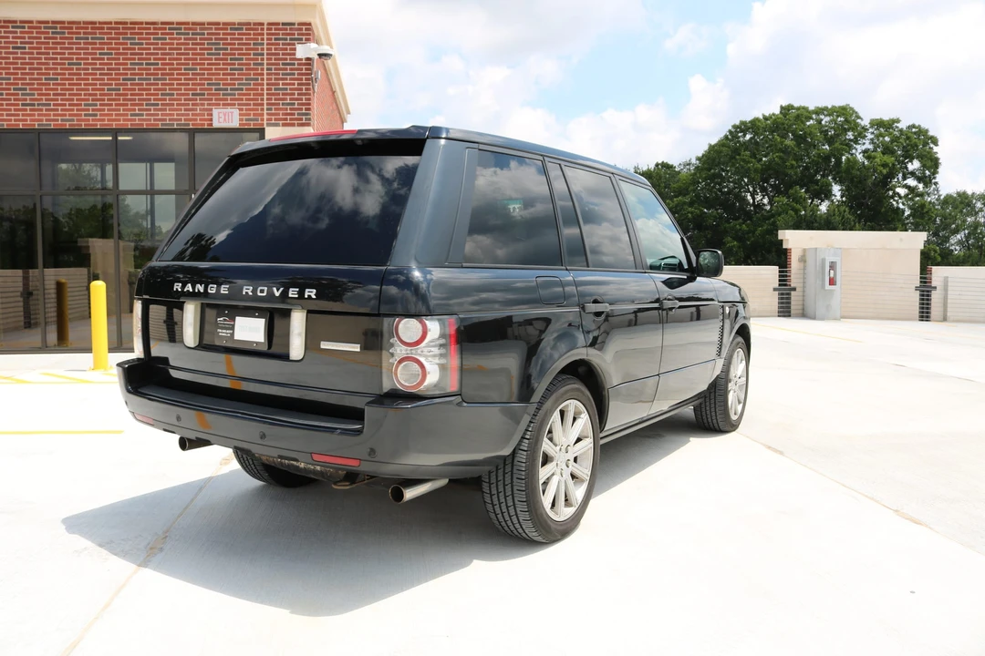 2011 Land Rover Range Rover L322 - Image 28 of 31
