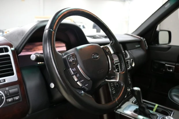 2011 Land Rover Range Rover L322 - Image 5 of 7