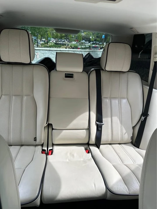 2011 Land Rover Range Rover L322 - Image 7 of 11