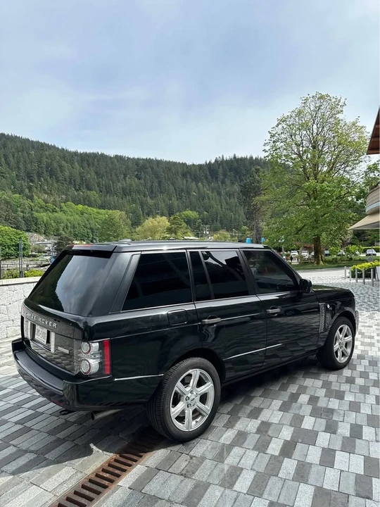 2011 Land Rover Range Rover L322 - Image 3 of 11