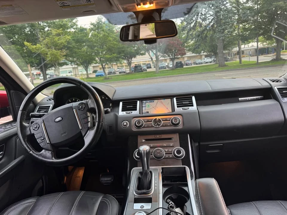 2011 Land Rover Range Rover L322 - Image 9 of 15
