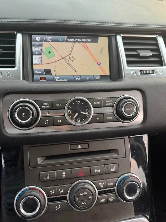 2011 Land Rover Range Rover L322 - Image 13 of 15