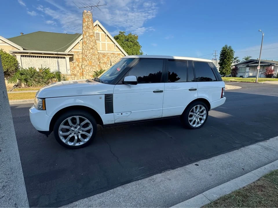 2011 Land Rover Range Rover L322 - Image 4 of 8
