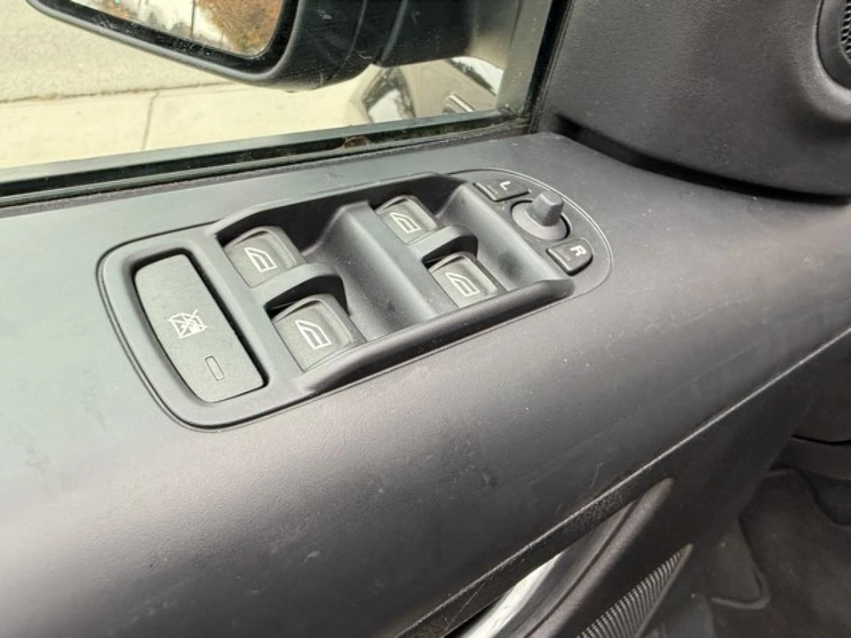 2011 Land Rover Freelander - Image 14 of 20