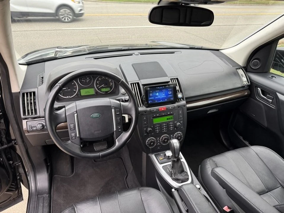 2011 Land Rover Freelander - Image 12 of 20