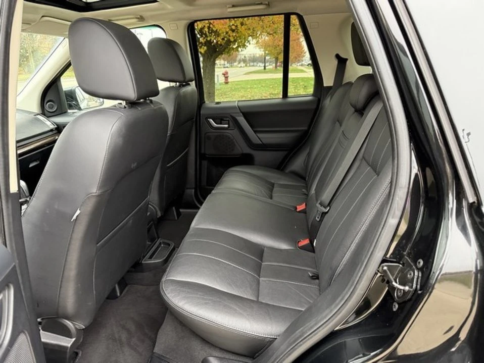 2011 Land Rover Freelander - Image 10 of 20