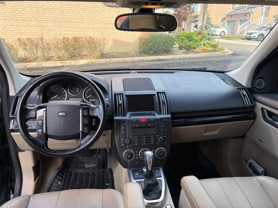 2011 Land Rover Freelander - Image 3 of 9