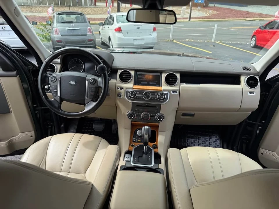 2011 Land Rover Discovery 4th Gen - Image 16 of 20