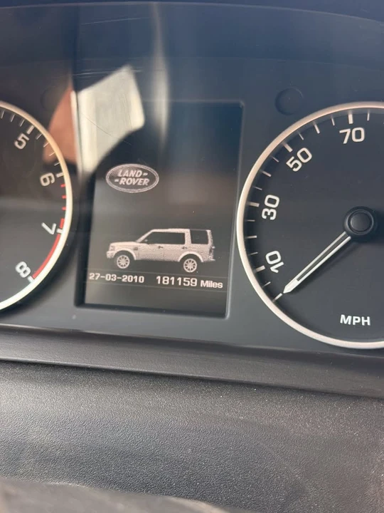 2011 Land Rover Discovery 4th Gen - Image 13 of 19