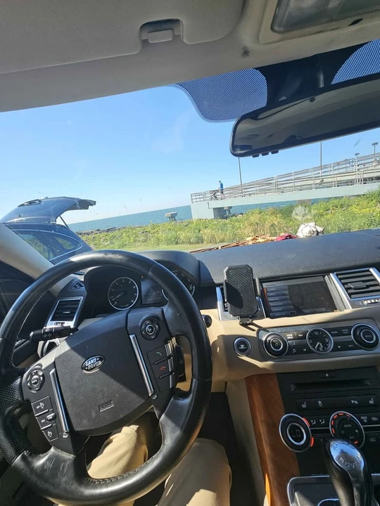 2011 Land Rover Range Rover L322 - Image 3 of 5