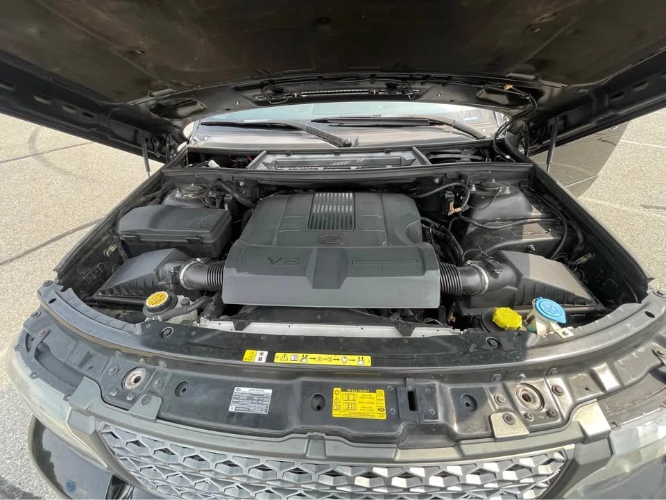 2011 Land Rover Range Rover L322 - Image 17 of 20