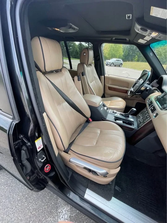 2011 Land Rover Range Rover L322 - Image 13 of 20