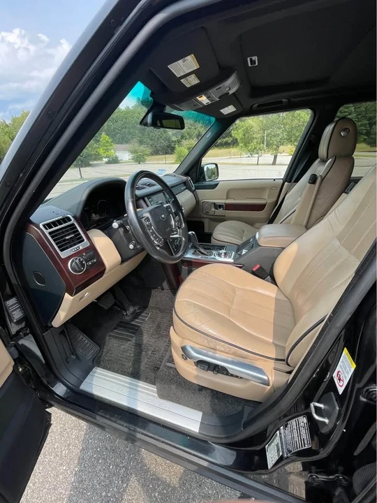 2011 Land Rover Range Rover L322 - Image 8 of 20