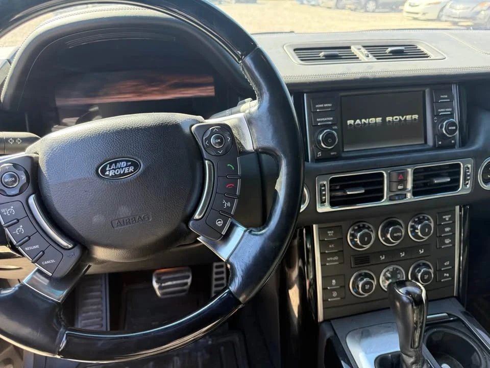 2011 Land Rover Range Rover L322 - Image 4 of 8