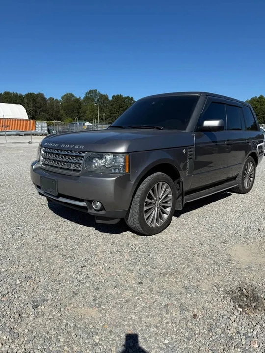 2011 Land Rover Range Rover L322 - Image 2 of 8