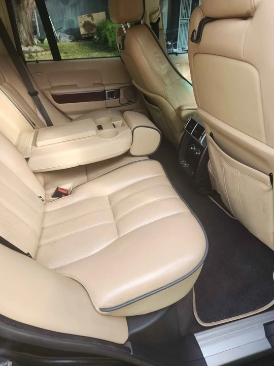 2011 Land Rover Range Rover L322 - Image 16 of 20