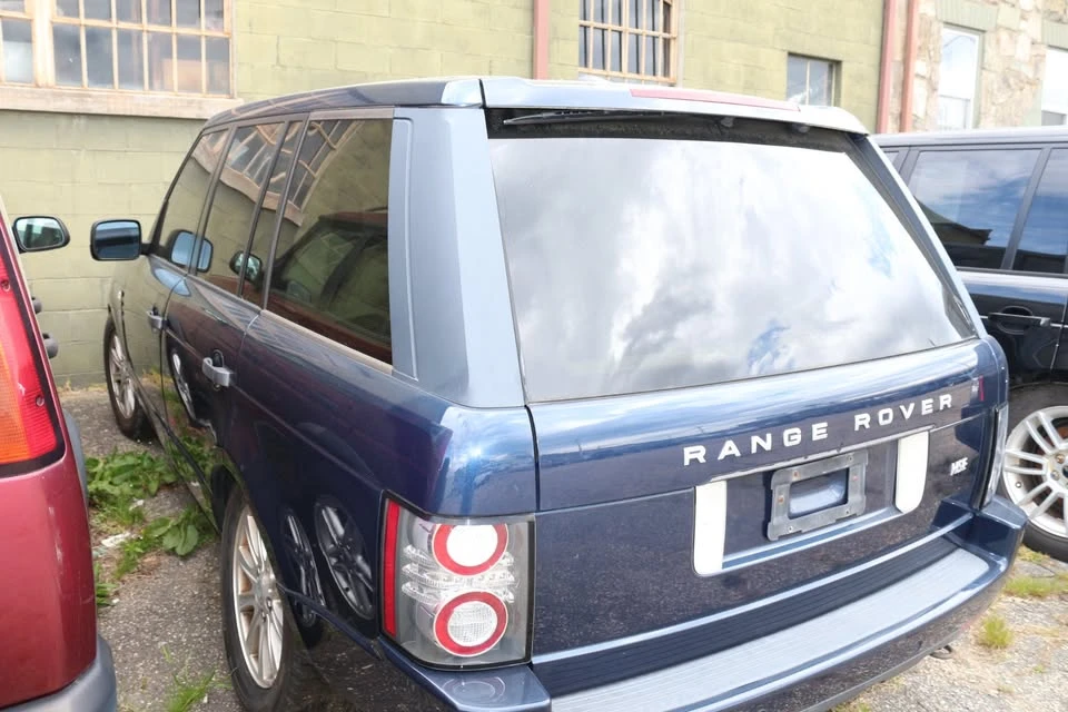 2011 Land Rover Range Rover L322 - Image 4 of 9