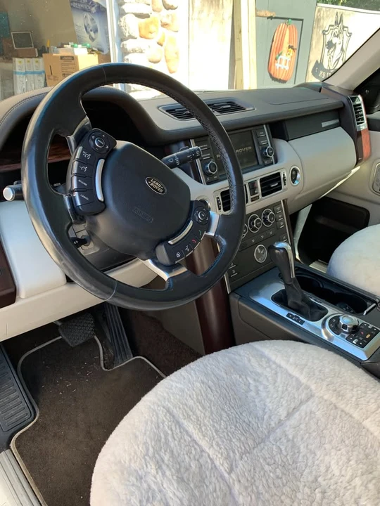 2011 Land Rover Range Rover L322 - Image 4 of 4