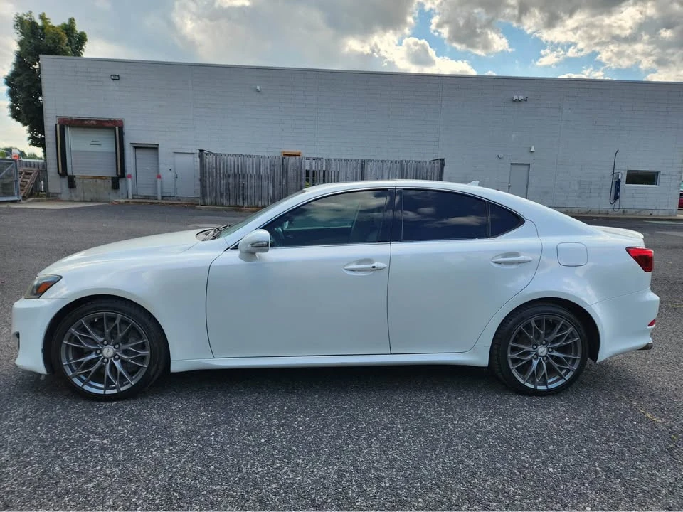 2011 Lexus IS 3rd Gen - Image 7 of 16