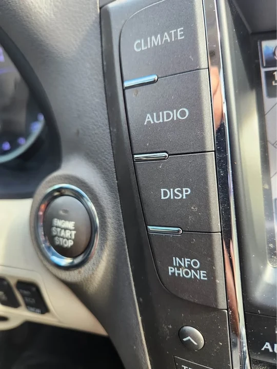 2011 Lexus IS 2nd Gen - Image 17 of 17